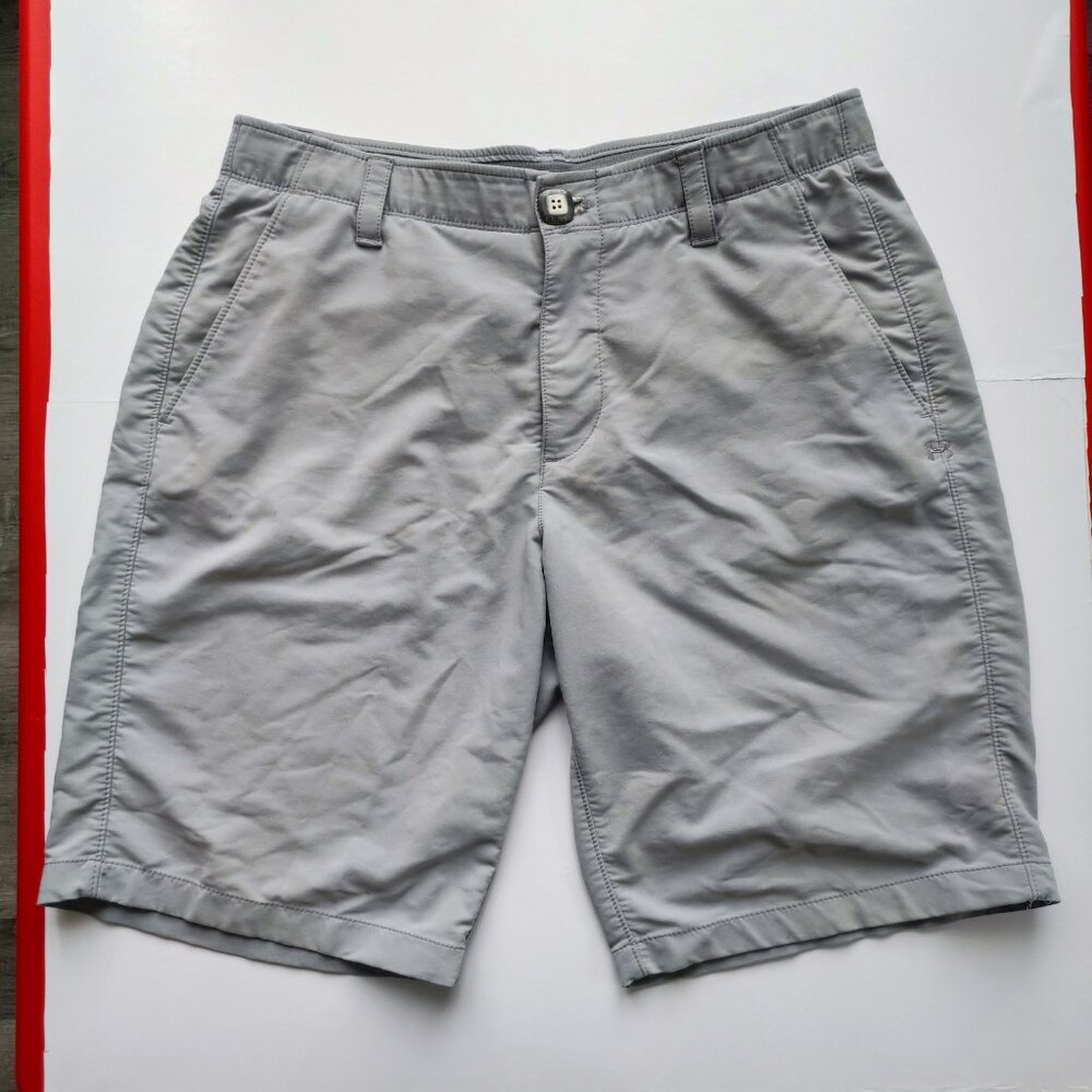 Under Armour flat front short grey men's size 34